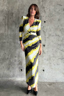 Elegant Wave Print V-Neck Waist-Cinching Maxi Dress