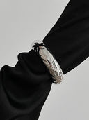 Exaggerated Smooth Hug Irregular Geometric Wide-Edge Spring Bracelet