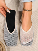 Fashionable And Simple Flat-Soled Hollow Breathable Mesh Shoes