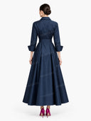 Minimalist Lace-up Design Long Sleeve Maxi Dress